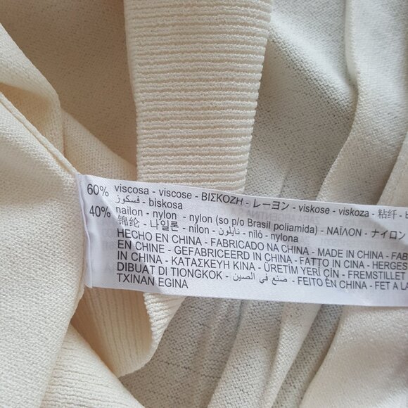 ZARA ! Cape top, short sleevees ( S) - Picture 7 of 7